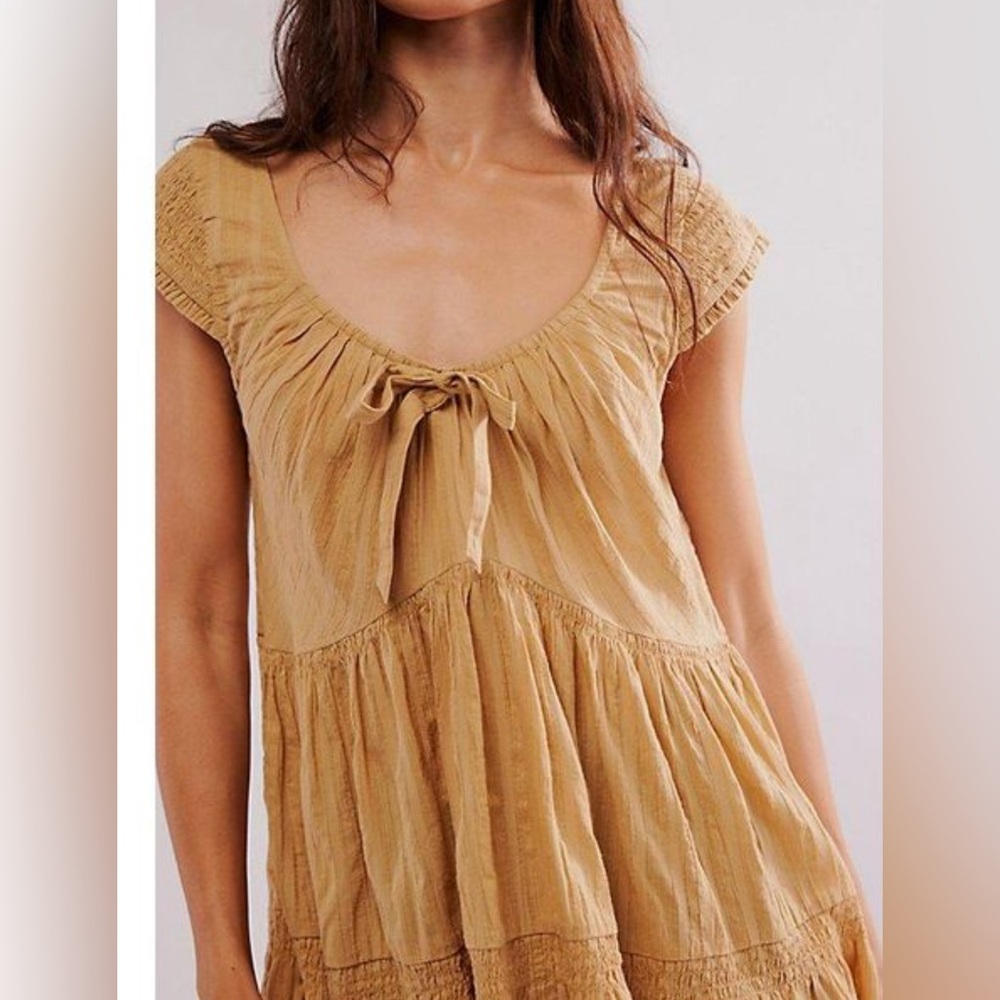 Free People, Women's Brown Love Me Smocked Tunic NWT